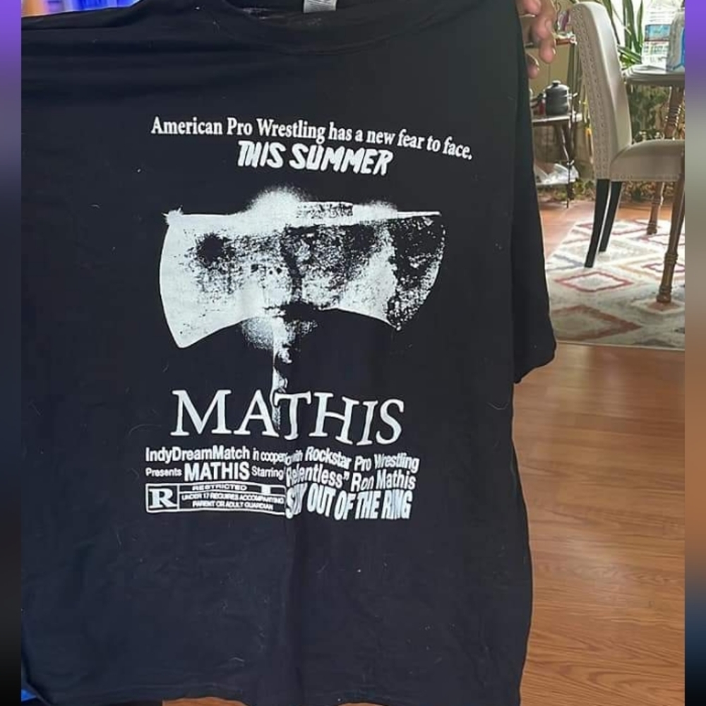 Mathis T-Shirt